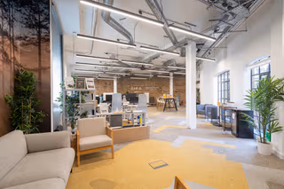 30 Person Managed Space