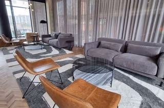 26 Person Private Office