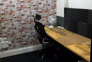 1 Person Coworking Desk