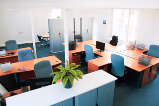 18 Person Private Office