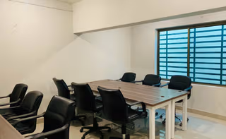 4 Person Coworking Desk