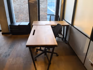 12 Person Private Office