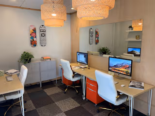 1 Person Coworking Desk