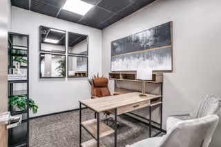 7 Person Private Office