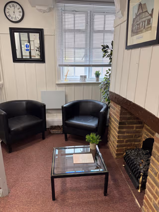 1 Person Private Office