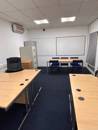 8 Person Private Office