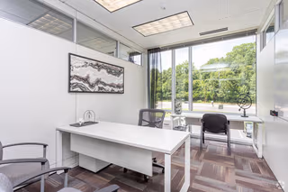 5 Person Private Office