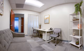 10 Person Private Office