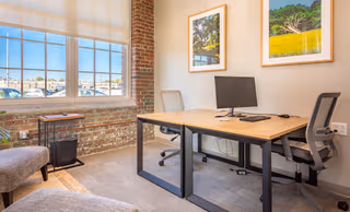 4 Person Private Office