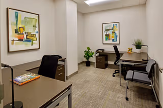 5 Person Private Office