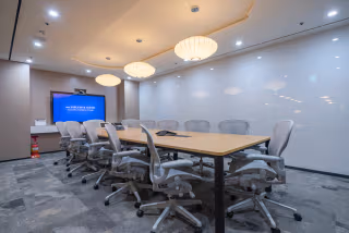 1 Person Coworking Desk