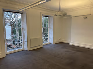 4 Person Private Office