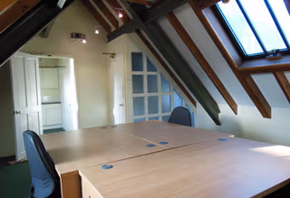 7 Person Private Office