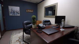1 Person Private Office