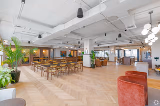 4 Person Coworking Desk