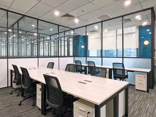 10 Person Private Office