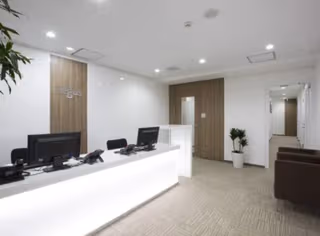 1 Person Coworking Desk