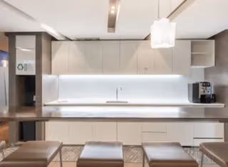 1 Person Virtual Office