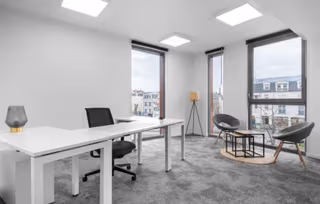 1 Person Private Office