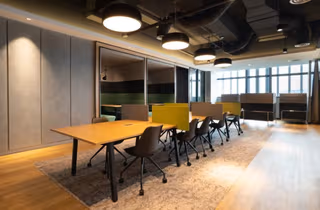 1 Person Coworking Desk