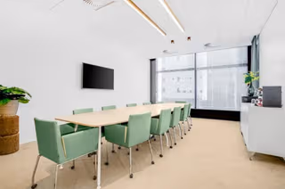 5 Person Private Office