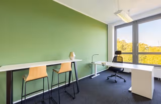 5 Person Private Office