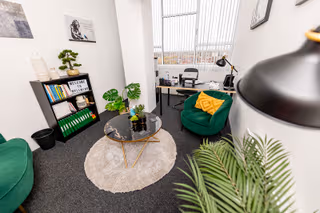 5 Person Private Office