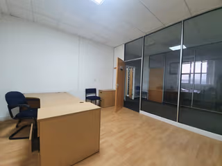 4 Person Private Office