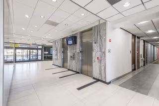 1 Person Private Office