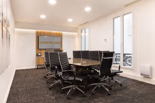 9 Person Private Office