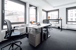 3 Person Private Office