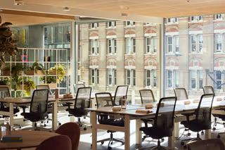 136 Person Enterprise Suite