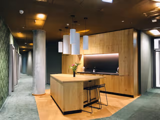 1 Person Private Office