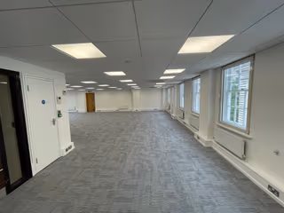 25 Person Private Office