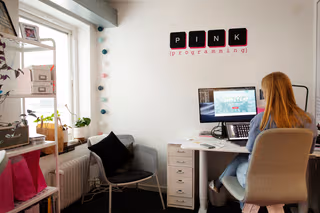1 Person Shared Office