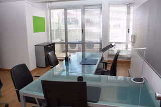 4 Person Private Office