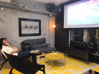 3 Person Coworking Desk