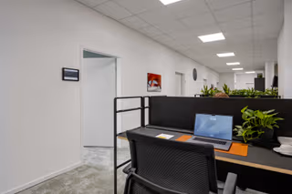 1 Person Coworking Desk