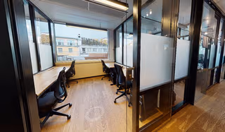 1 Person Coworking Desk