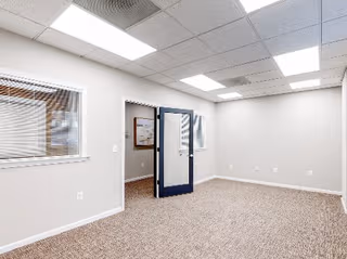 1 Person Private Office