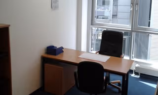 3 Person Private Office