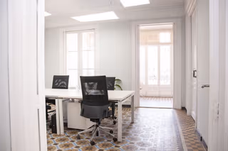 1 Person Private Office