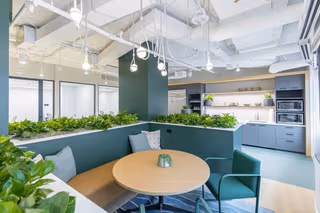 27 Person Private Office