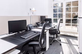 3 Person Private Office