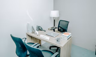 5 Person Private Office