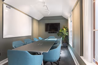 14 Person Private Office