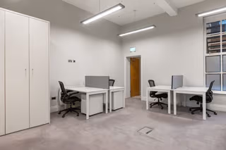 18 Person Private Office