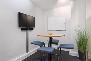 3 Person Private Office