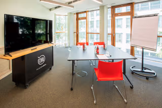 1 Person Private Office