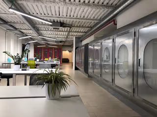 1 Person Coworking Desk